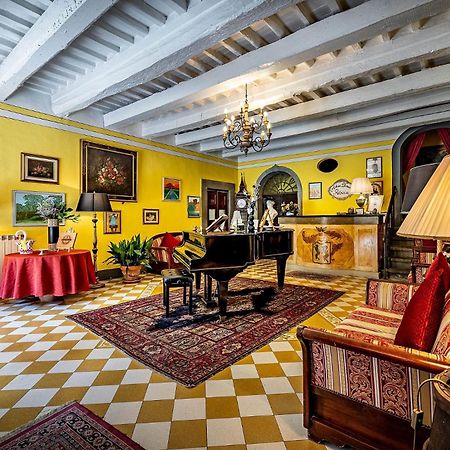 Antica Dimora Patrizia Hotel Montecarlo Ngoại thất bức ảnh